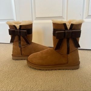 Josette Leather Bow-Band Shearling Boot